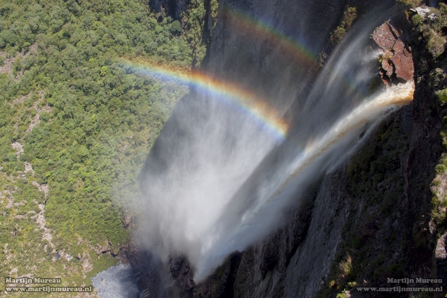 The Cachoeira da Fumaca, the highest waterfall in Brazil