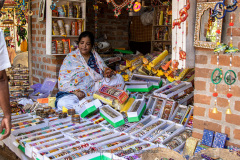 Selling goods in Dakshinchitra