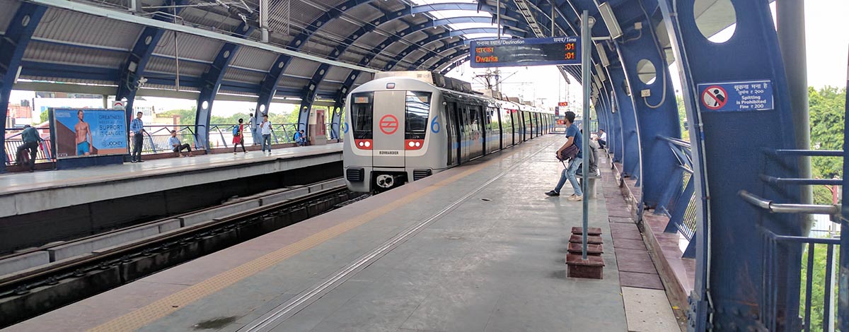 Metro, New Delhi
